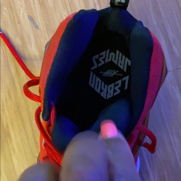 Nike LeBron Men’s basketball xiii shoes - Picture 3 of 7